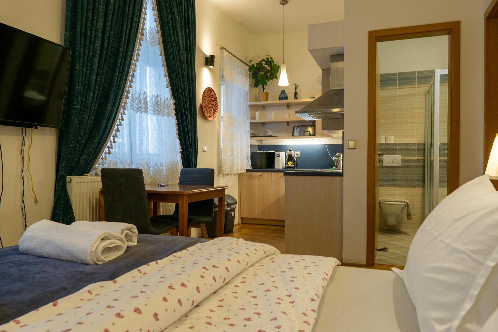Appartamento Cozy Retreat In The Old Town *